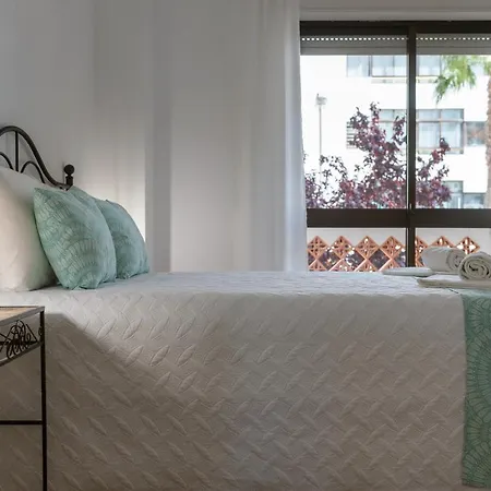 Carol & Vany * Quarteira