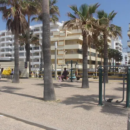 Carol & Vany Apartamento Quarteira