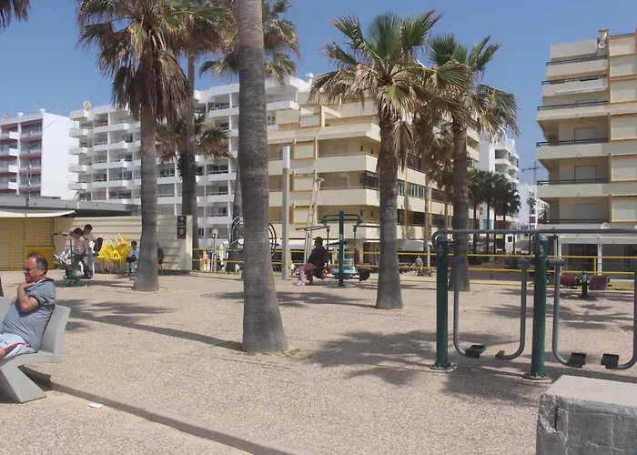 Carol & Vany Lägenhet Quarteira